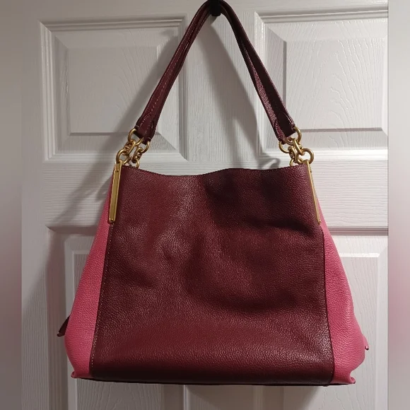 Coach Dalton 31 Shoulder Bag - Picture 2 of 11